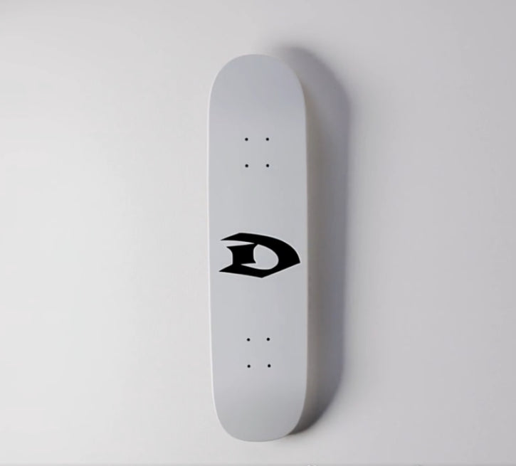 (#222) Dexire SkateBoard (Collectable)